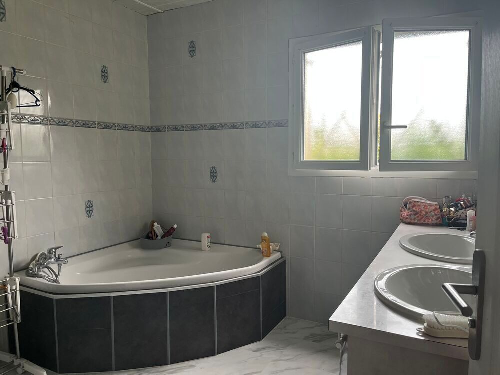 Vente Maison Maison 108 m2 Salles