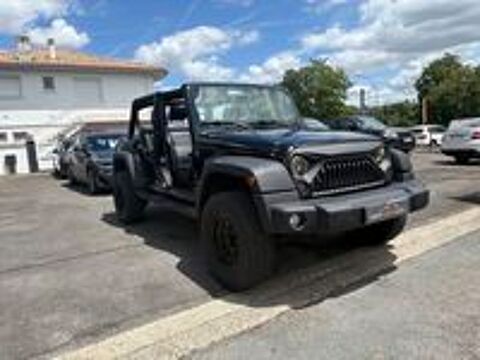 Wrangler 2.8 CRD 200 Unlimited Sport 2012 occasion 33560 Carbon-Blanc