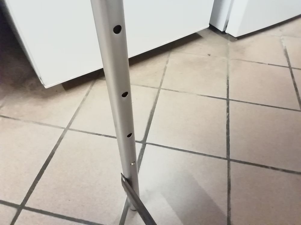 Table neuve pliante et r&eacute;glable Bricolage
