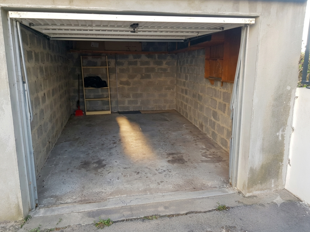 Vente Parking/Garage Garage - Francheville CHATER Francheville