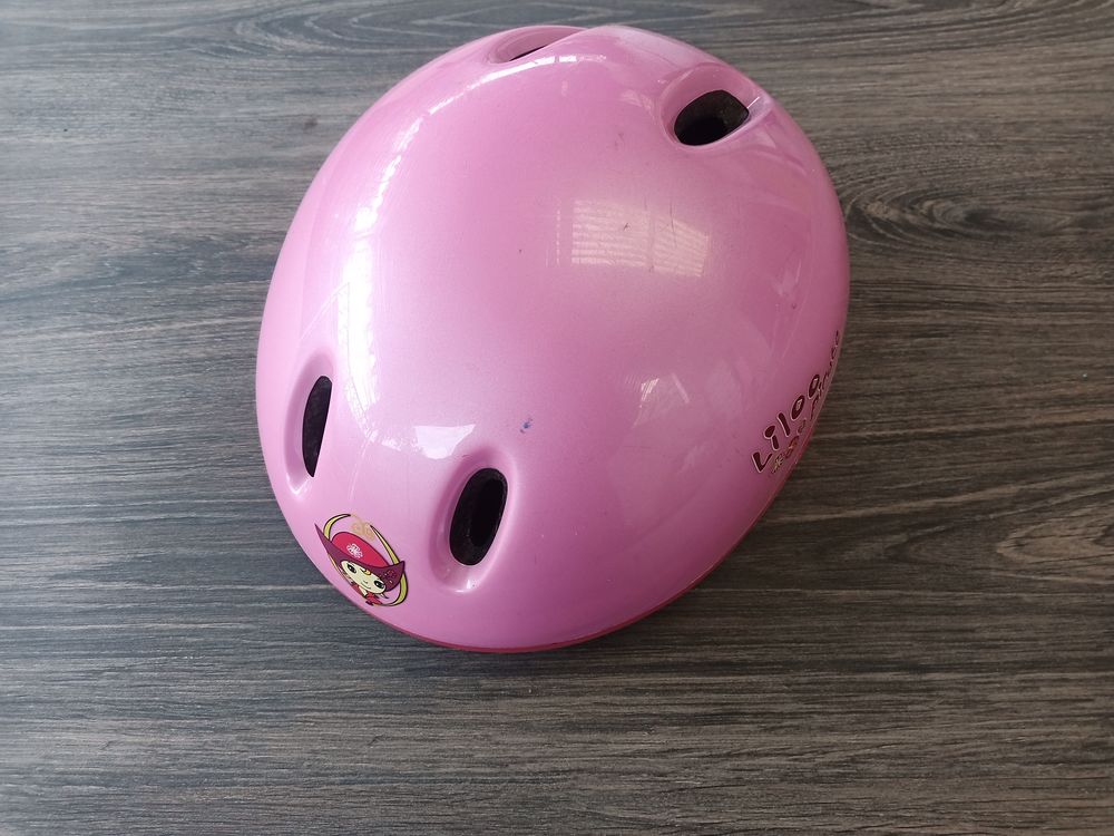 Casque v&eacute;lo ou rollers fille Sports