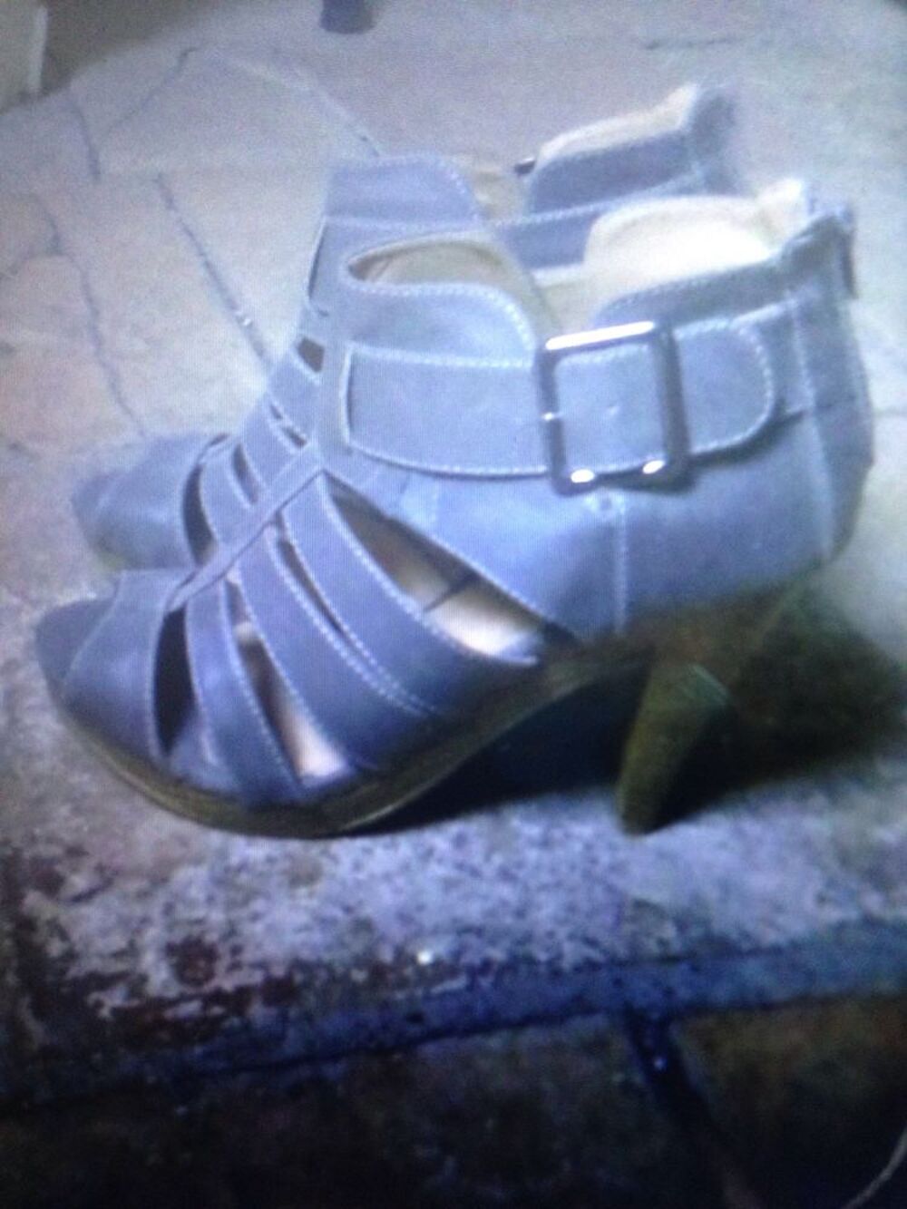 chaussures pour femme Styl&eacute;es grises T 41 Chaussures