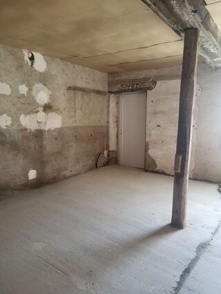  Remise / Grange � louer 1 pi�ce 19 m� Asch�res-le-march�