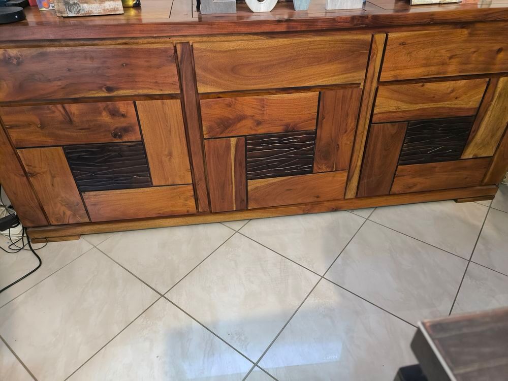 Table + buffet en bois massif d'acacia Meubles