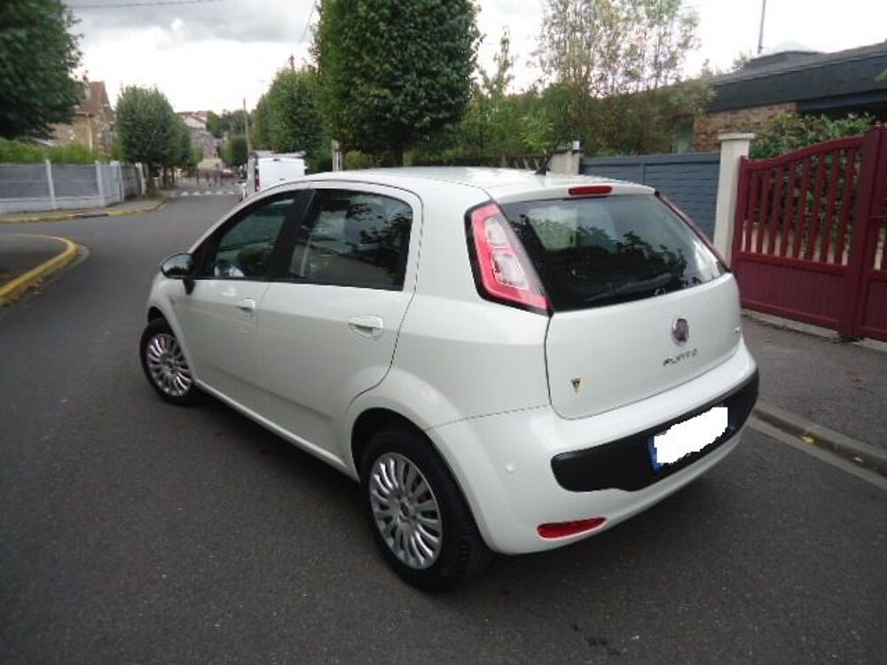 Punto 1.4 8V 77 S&S Easy 2012 occasion 91170 Viry-Ch&acirc;tillon