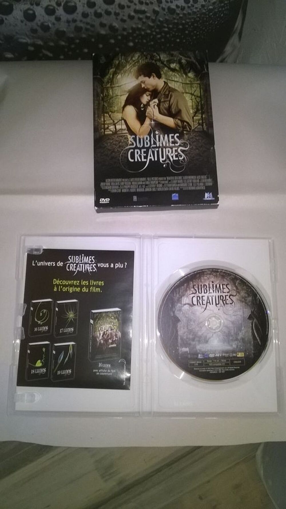 DVD Sublimes cr&eacute;atures
Alden Ehrenreich
2013
Excellent et DVD et blu-ray