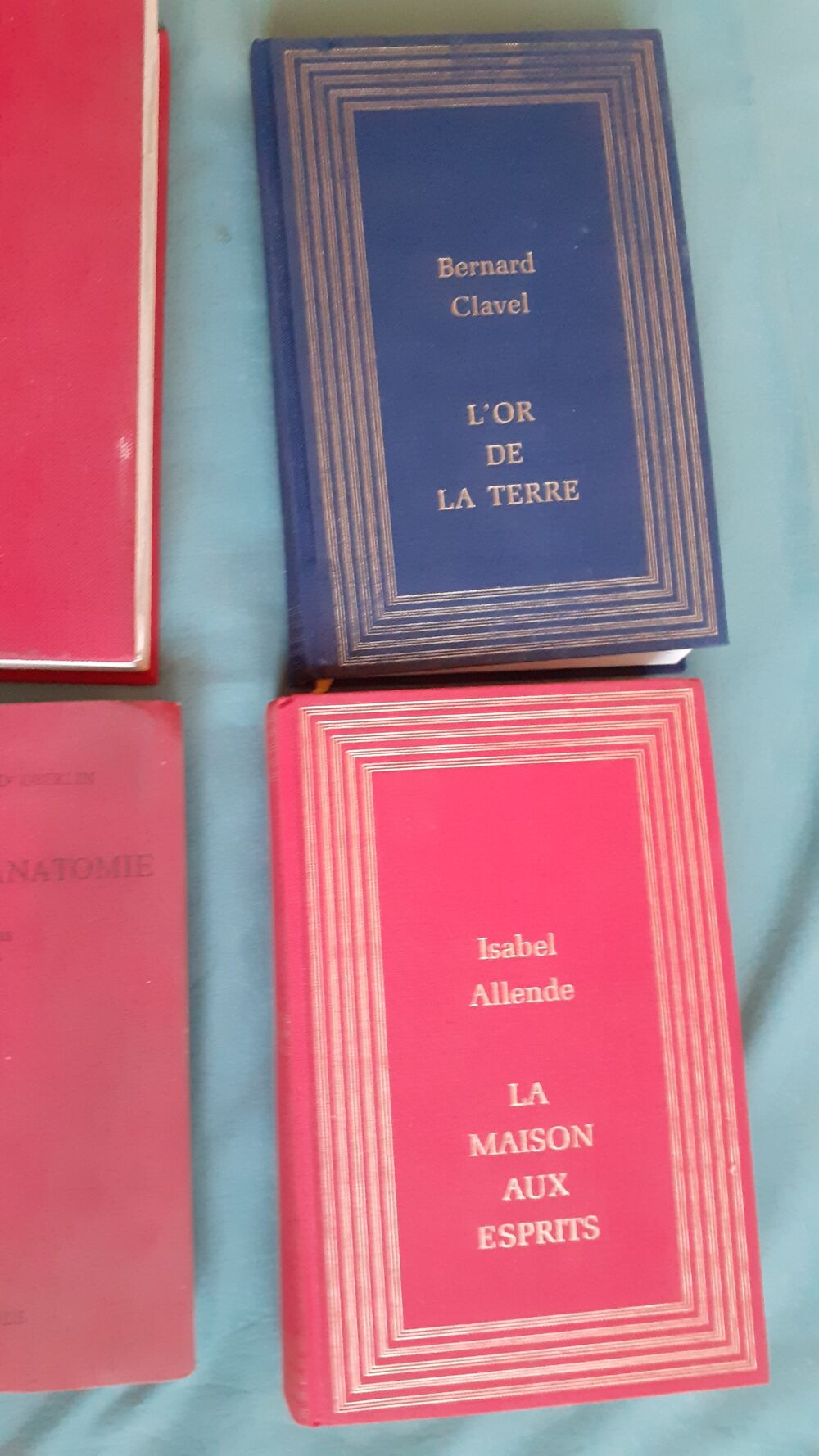 Lot de 7 livres reli&eacute;s tiss&eacute;s anciens Livres et BD