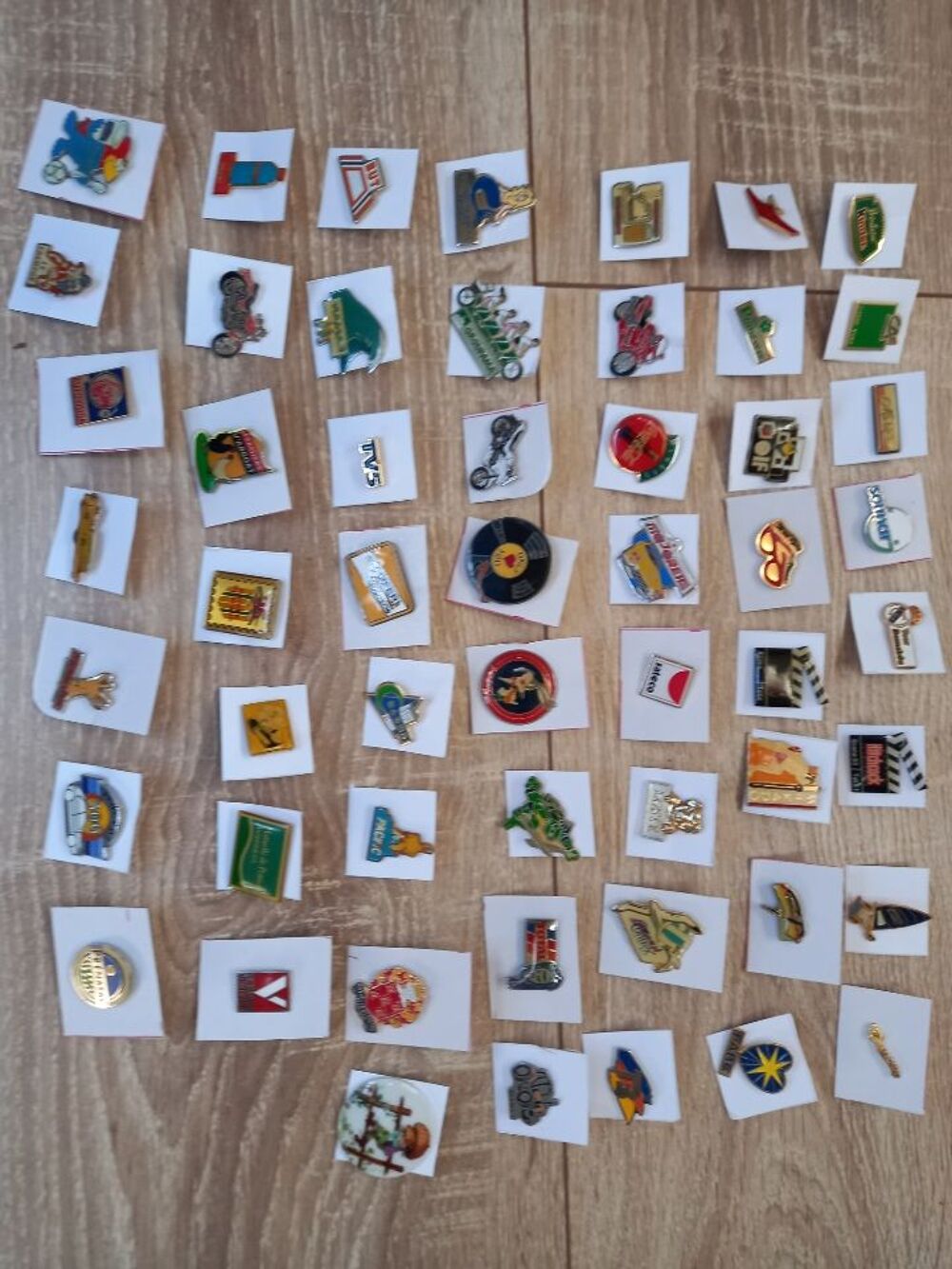 Collection Pins 