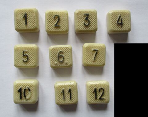 10 jetons c�ramique jeu LE TAQUIN 1.5 Saint-Andr�-les-Vergers (10)