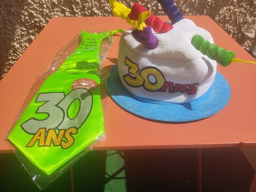 d&eacute;guisement anniversaire Vêtements