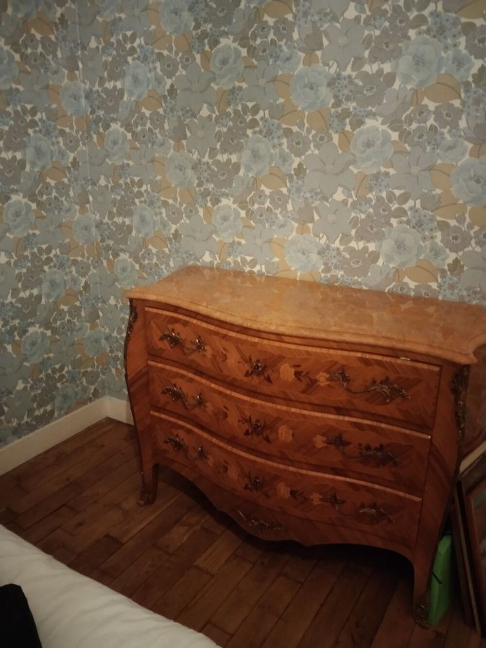 COMMODE 3 TIROIRS
Meubles