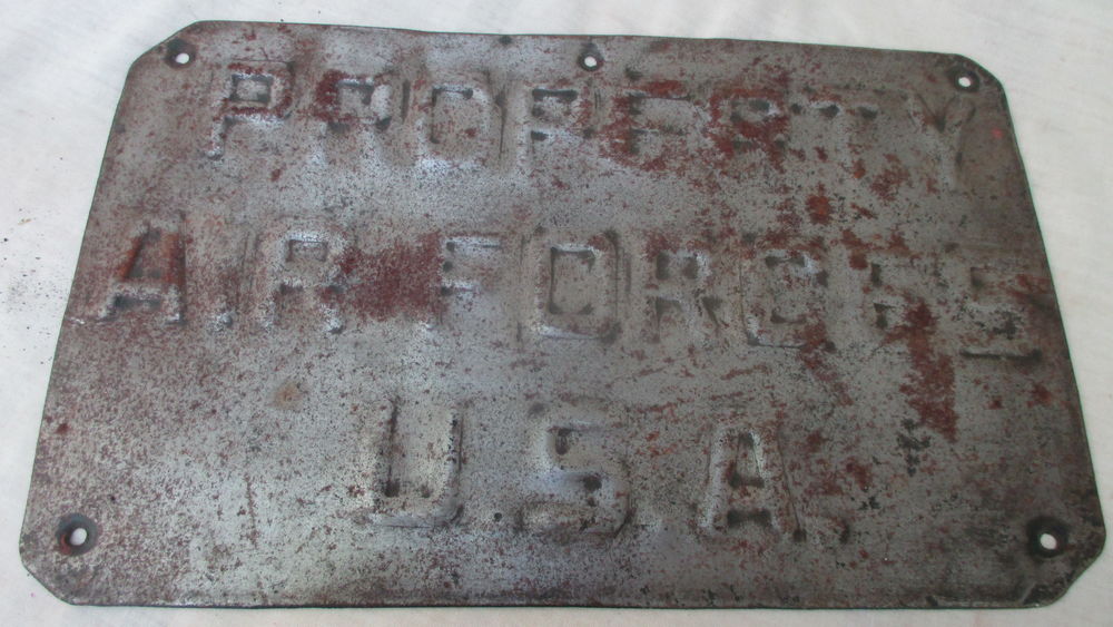rare plaque militaire de bombardier. 