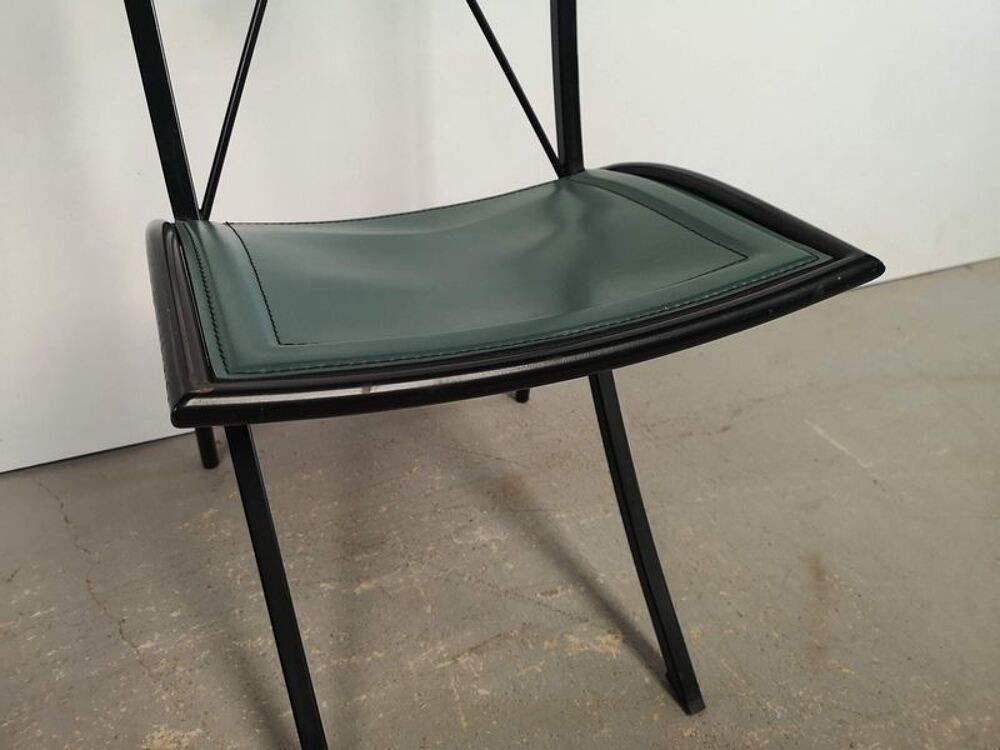 Quatre chaises design vintage Meubles