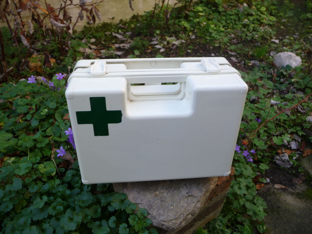 boite pharmacie+++++ Electroménager