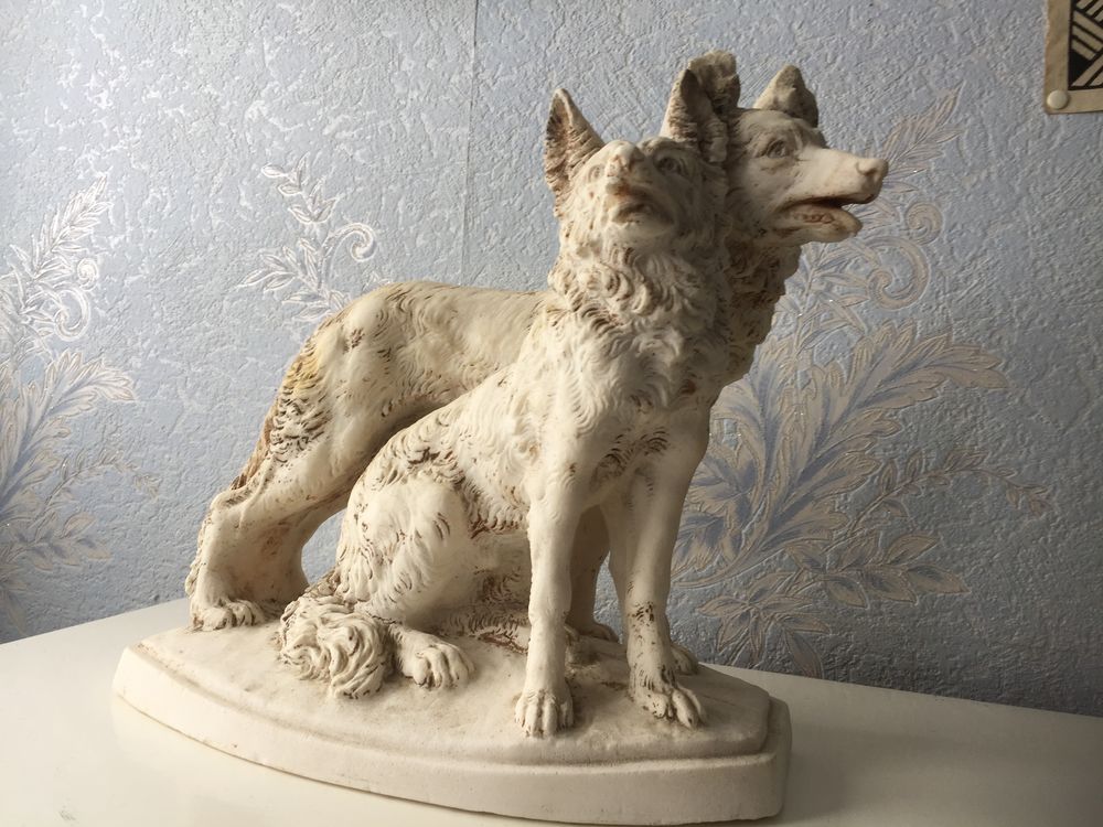 statue de 2 chiens Décoration