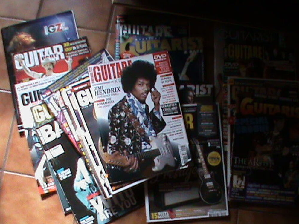 Lot guitar part Instruments de musique