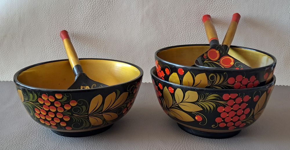 lot de 3 bols et cuill&egrave;res en bois laqu&eacute; et peint Khokhloma Décoration