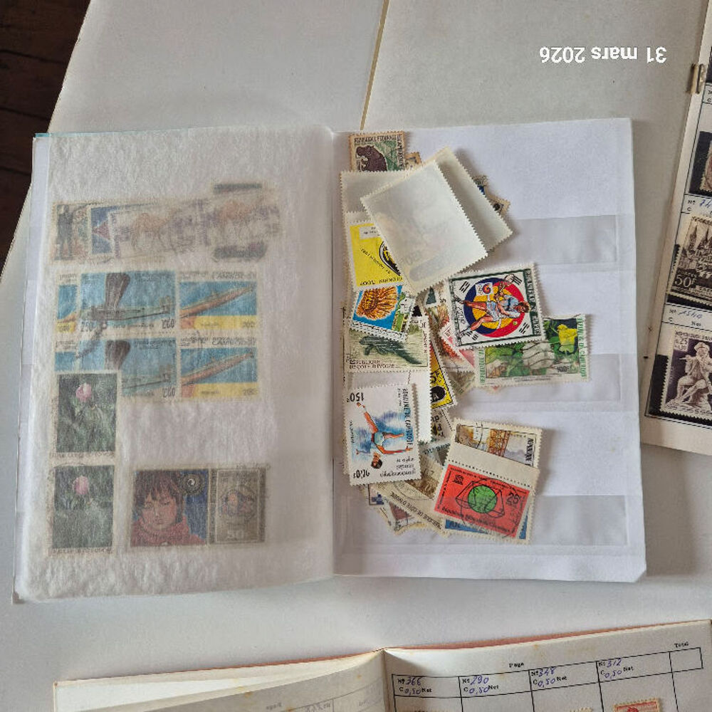 Lot de 11 carnets &agrave; choix philat&eacute;liques avec timbres 