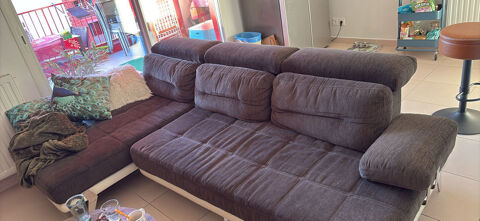 canap d'angle 800 Hyres (83)
