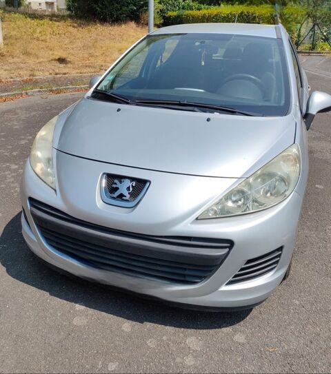 Peugeot 207 1.4 HDi 70ch BLUE LION Active 2010 occasion Foug&egrave;res 35300