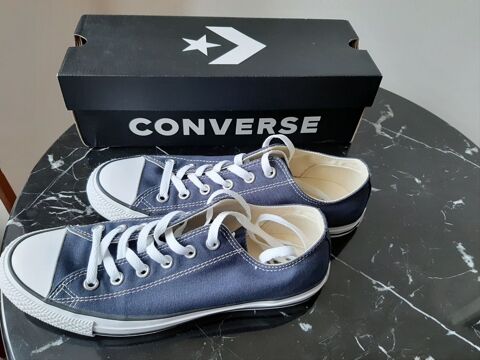 CONVERSE  BLEU  T 41,5 30 Sées (61)