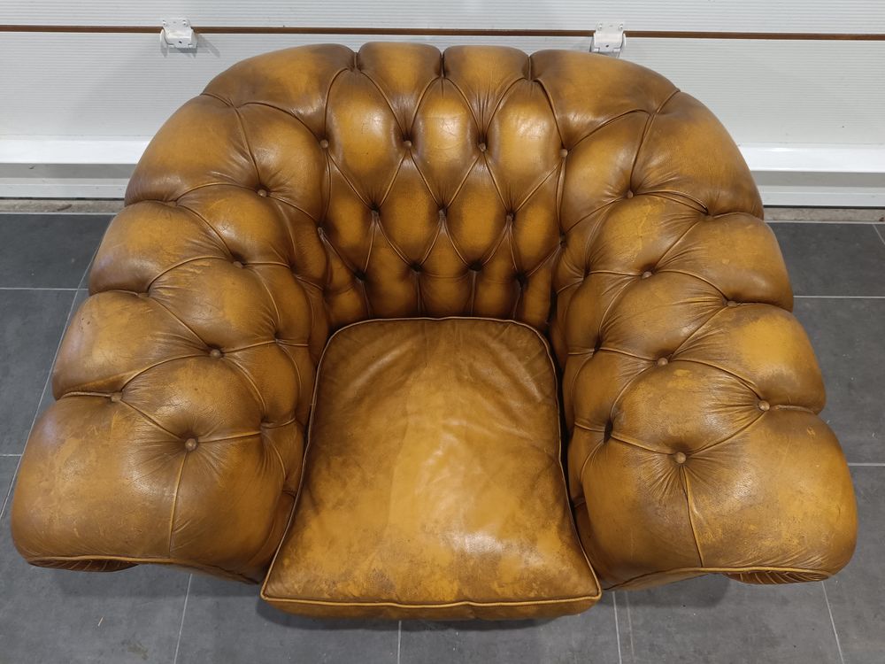 V&eacute;ritable fauteuil chesterfield 1 place en cuir Meubles
