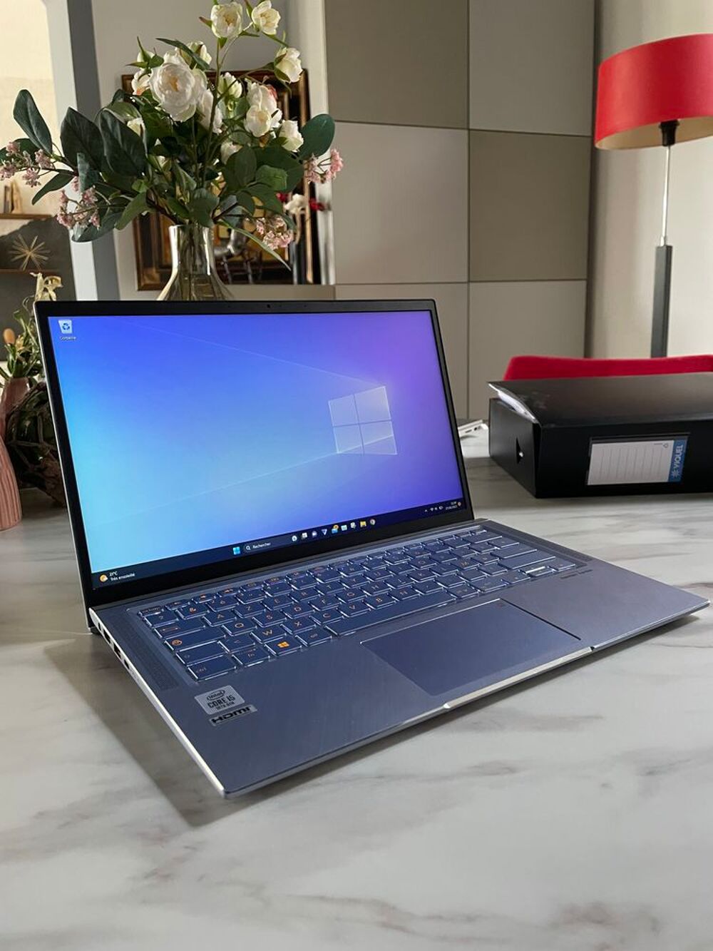 Ordinateur portable Asus Zenbook id&eacute;al pour les &eacute;tudiants Mat�riel informatique