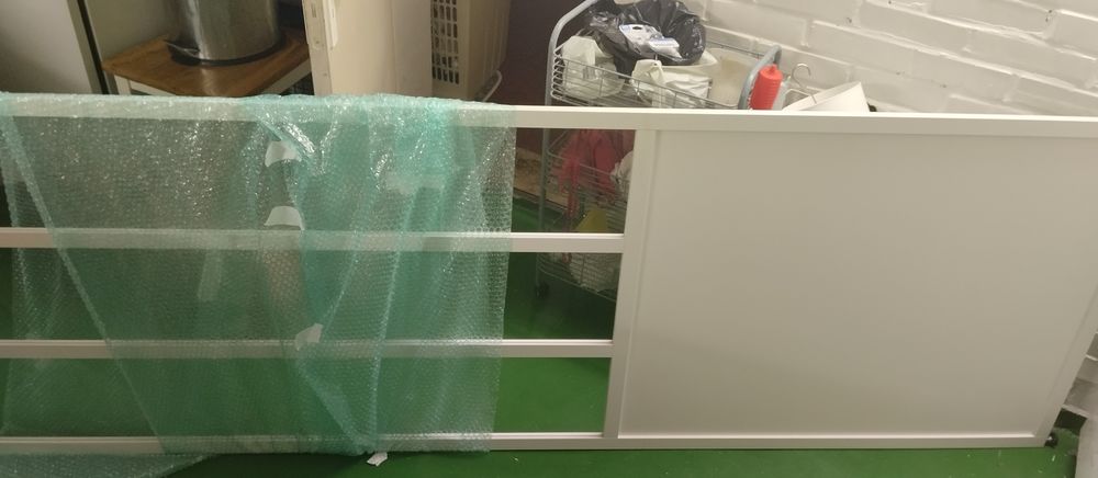 Cloison neuf avec vitre en verre 234x80 Meubles