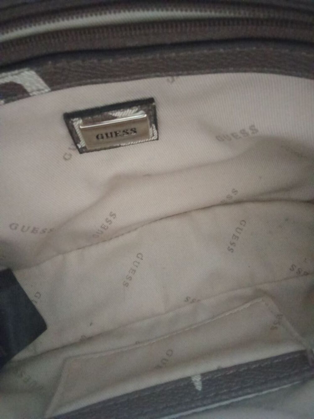 Sac &agrave; bandouli&egrave;re guess Maroquinerie