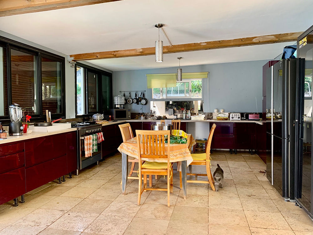Vente Maison ORPI - Saint Gilles Les Bains Villa 6 pièce(s) 250 m2 / Terrain à Bâtir Saint-gilles les bains