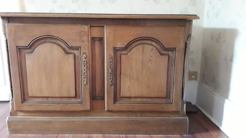 Meuble bas ch&ecirc;ne Meubles