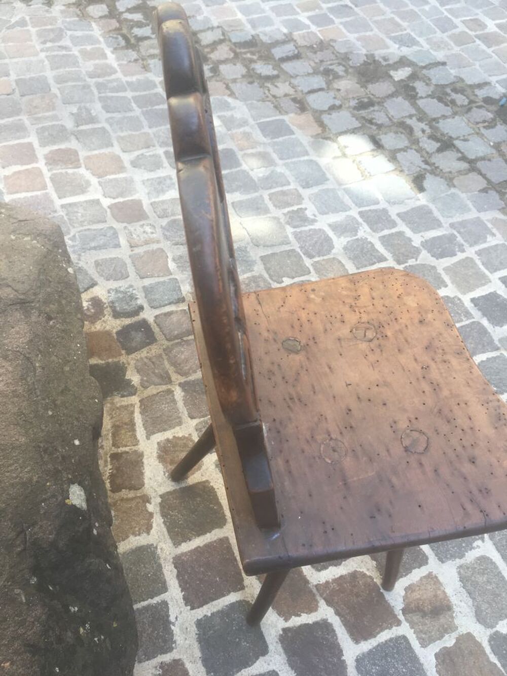Chaise stabelle/blason h&eacute;raldique/Bretzel armoirie Suisse Meubles