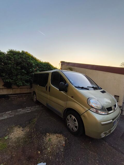 Renault Trafic Passenger 2.5 dCi 140 Expression 2006 occasion Montereau-Fault-Yonne 77130