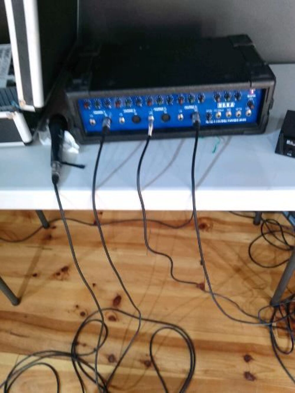SONO ELKA P100 ET BAFFS SUR PIED Instruments de musique