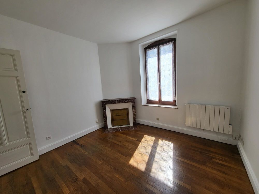 Location Appartement NANCY, faculté des Lettres, Beau STUDIO Nancy