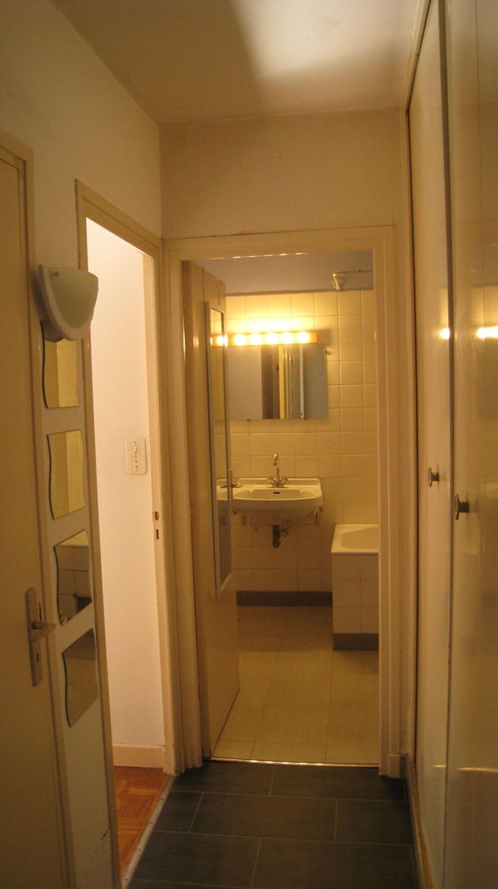 Location Appartement Saint Martin d'Hères, 2 pièces+cuisine, 640 € Saint-martin-d'hères