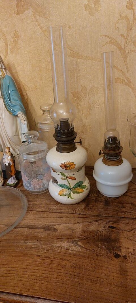 Lampe p�trole  90 Marseille 11 (13)