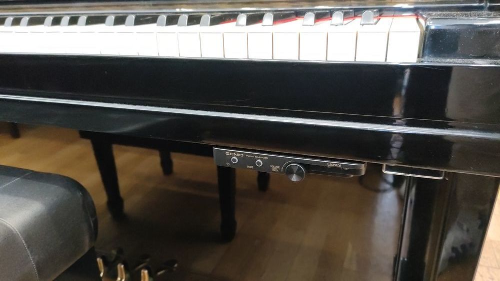 Piano droit Yamaha U3 Silent noir laqu&eacute; Instruments de musique