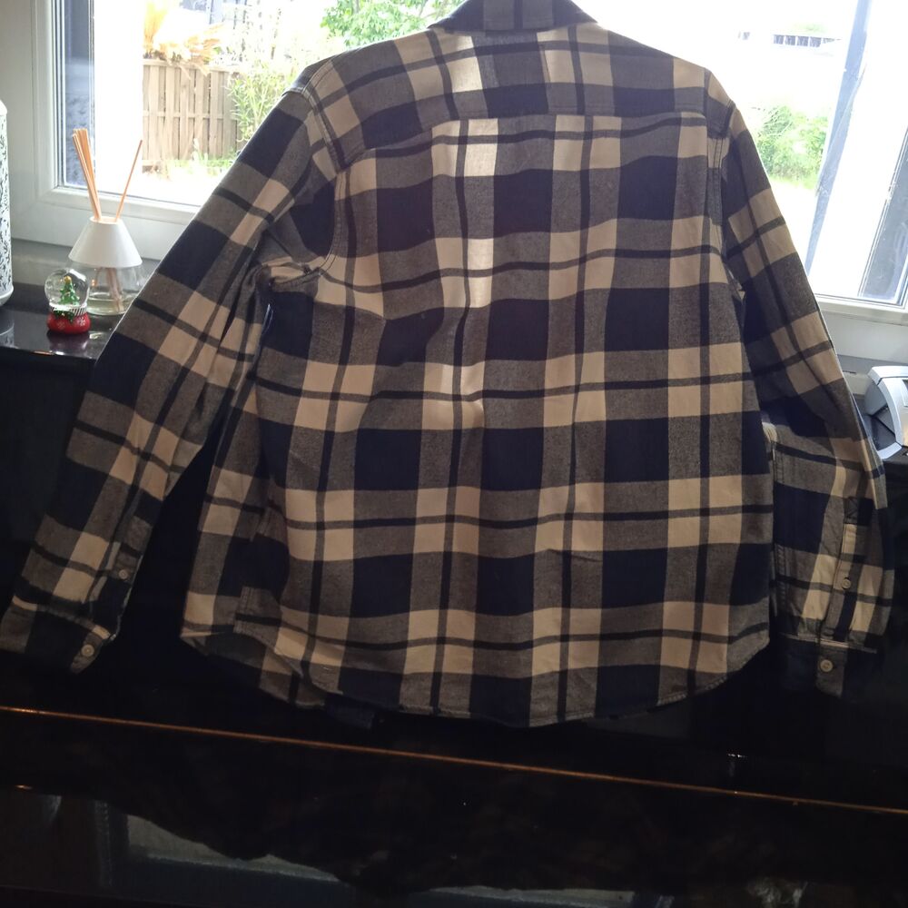 Chemise &agrave; carreaux marine et blanc manches longues taille XL Vêtements