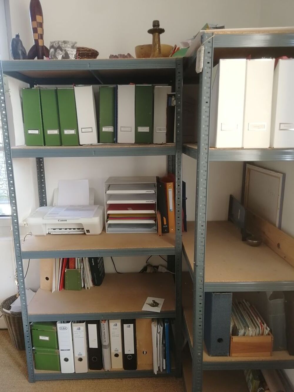 &Eacute;tag&egrave;res m&eacute;tal Meubles