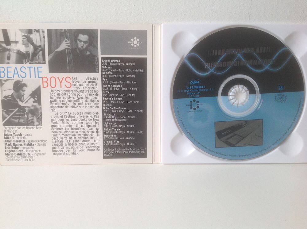 BEASTIE BOYS THE IN SOUND FROM WAY OUT Envoi Possible
CD et vinyles