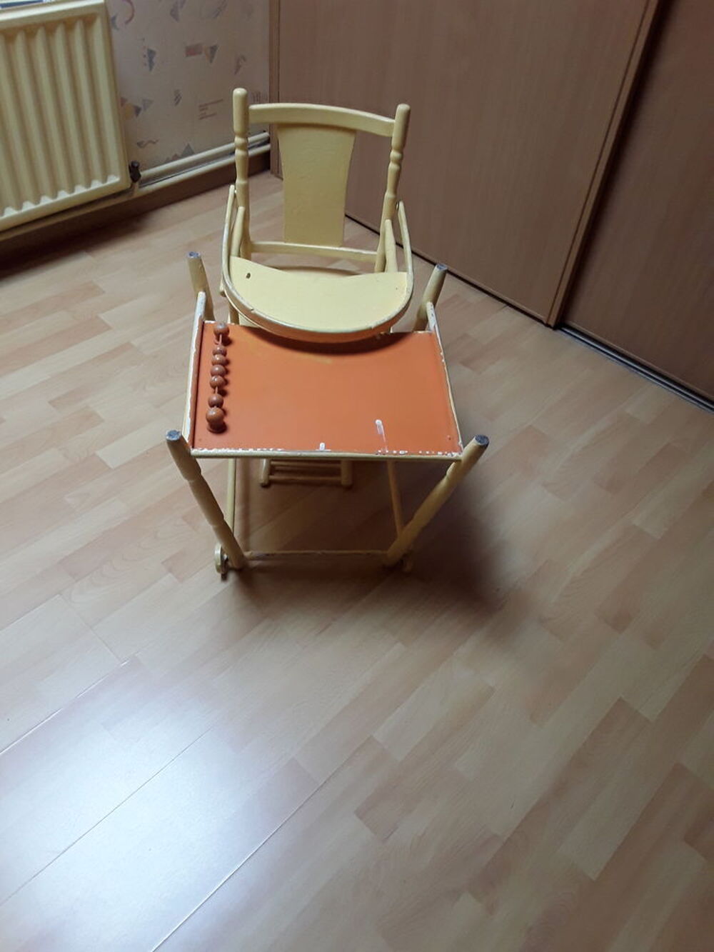 Chaise haute de table pour bebe en bois vintage de 1940 Puriculture