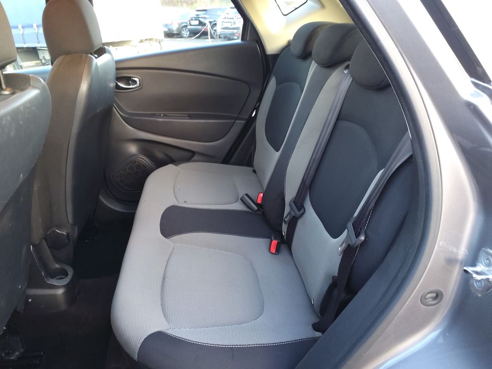 Captur dCi 90 Energy S&S eco&sup2; Zen 2013 occasion 42170 Saint-Just-Saint-Rambert
