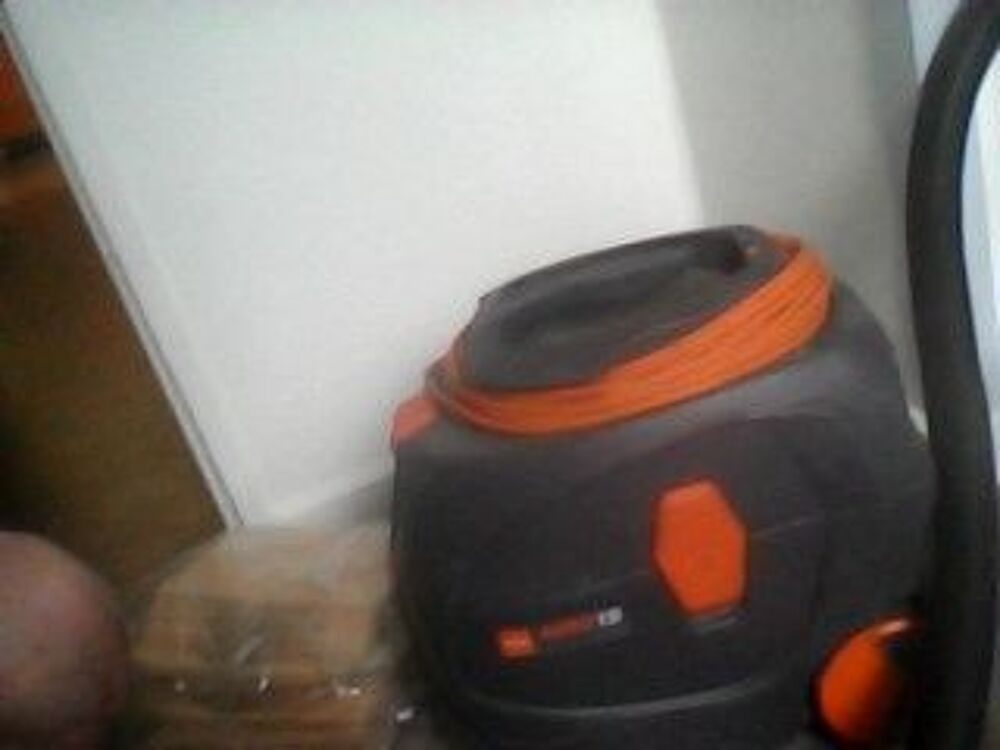 ASPIRATEUR Electroménager