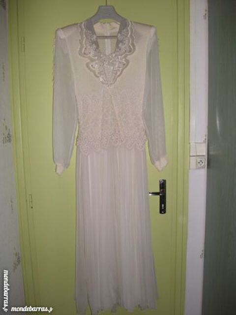 robe cérémonie 35 Calonne-Ricouart (62)