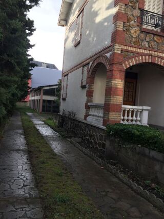  Maison � vendre 4 pi�ces 375 m�