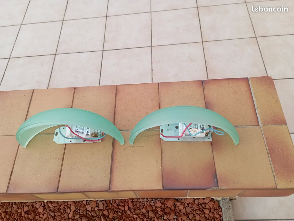 2 Jolies appliques murales vintages Décoration