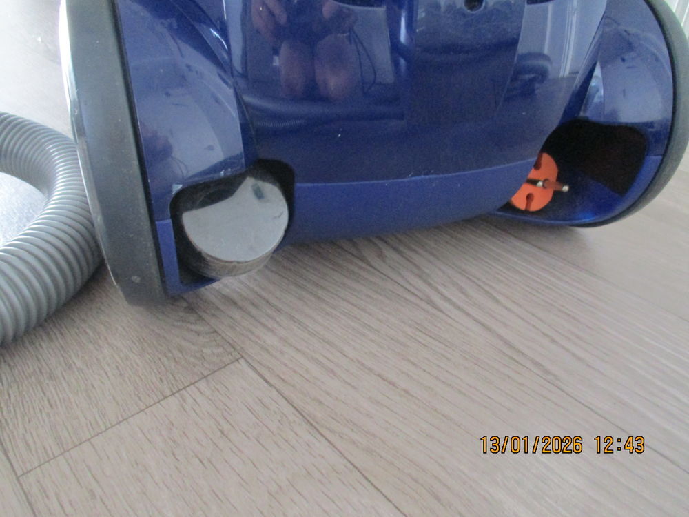 Aspirateur electrolux Electrom�nager