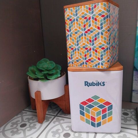 Lot de 2 botes gigognes mtalliques Rubik's cube neuves couvercles en bois, 15 La Seyne-sur-Mer (83)