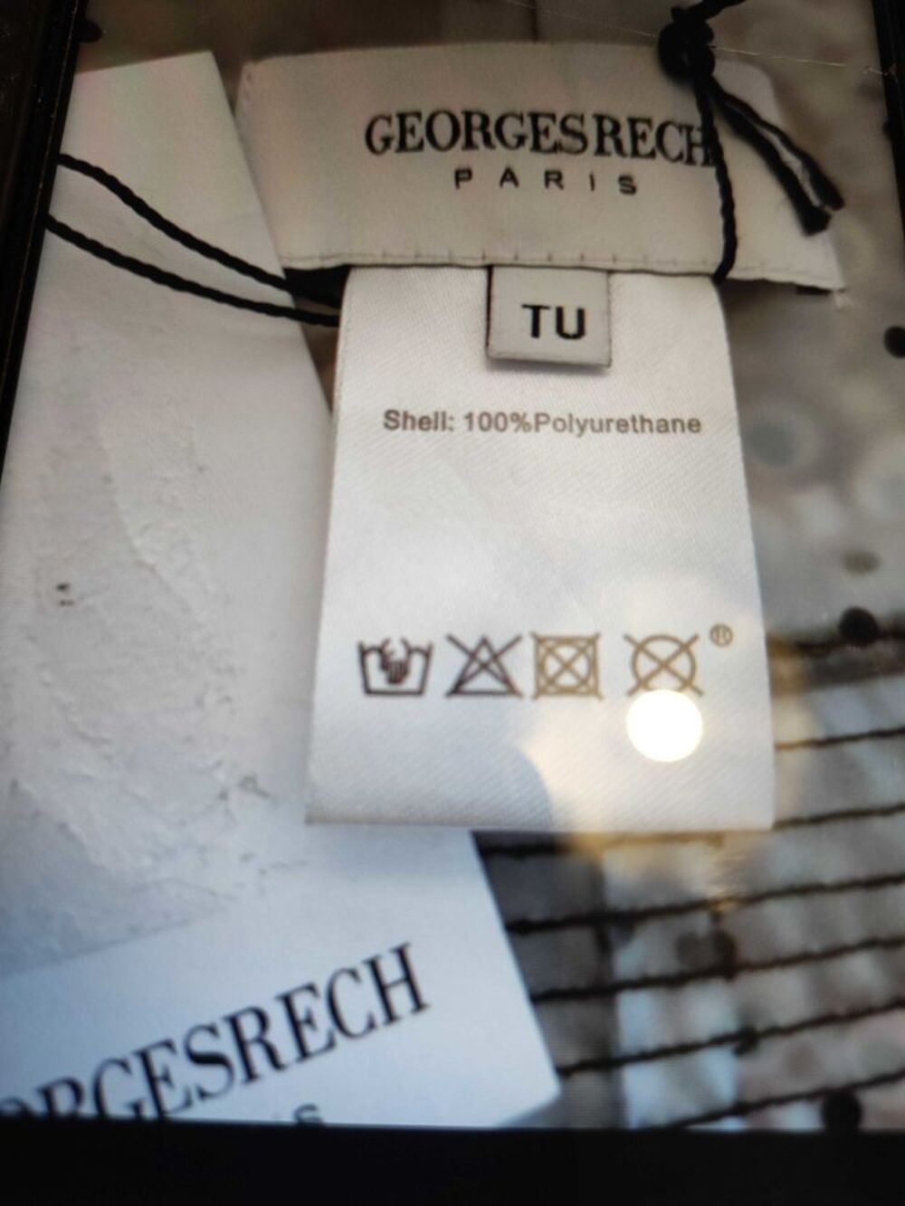 Chapeau de pluie transparent en polyur&eacute;thane Georges Rech. taille unique. Vêtements
